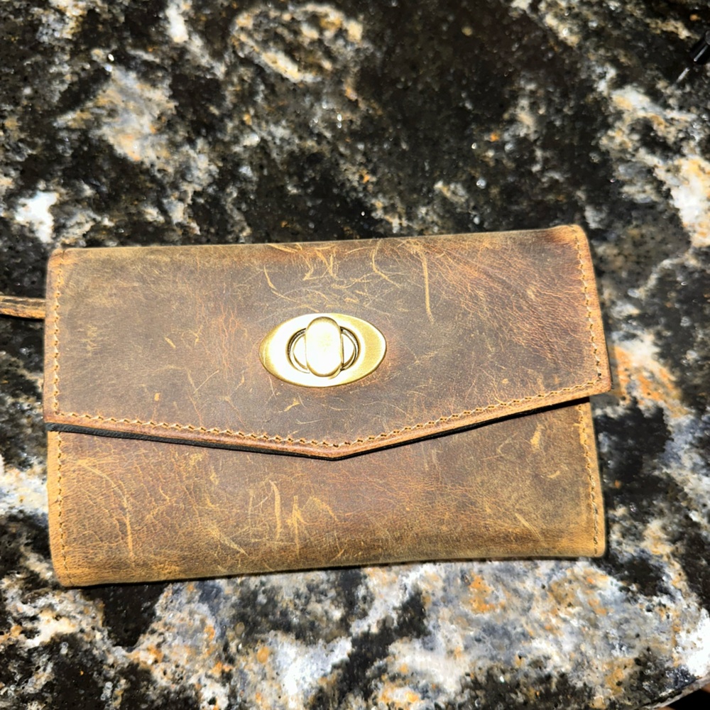 Myra Bag Brown Leather Wallet - Distressed style